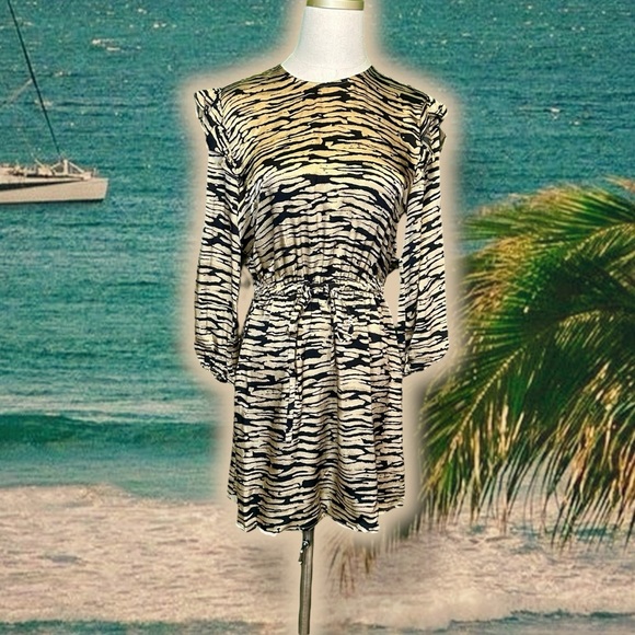 NWT Rails ‘Ora’ Dress in “Canyon Neutral” Size XS - Picture 3 of 16